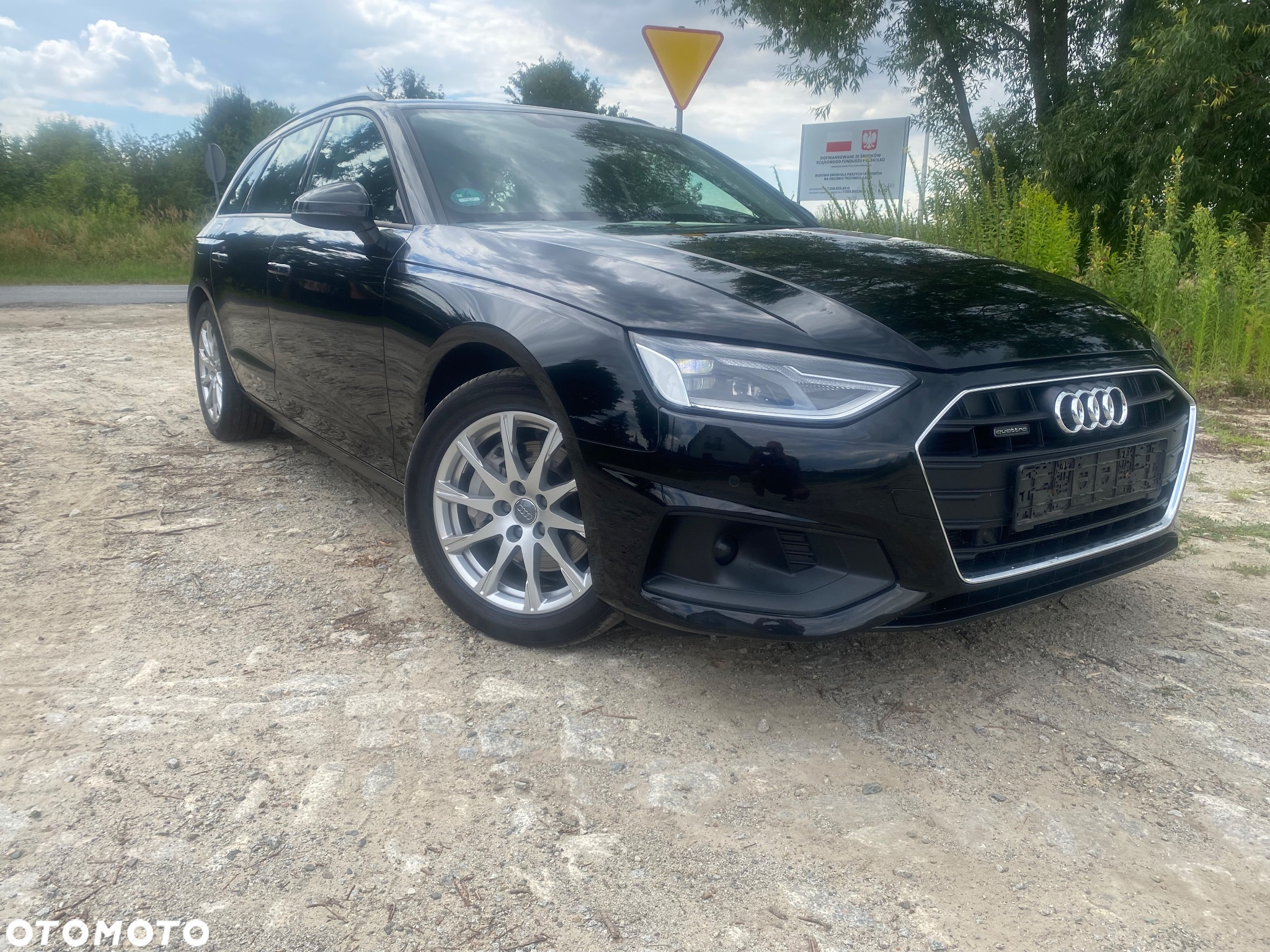 Audi A4 Avant 2.0 TDI S tronic quattro design - 9