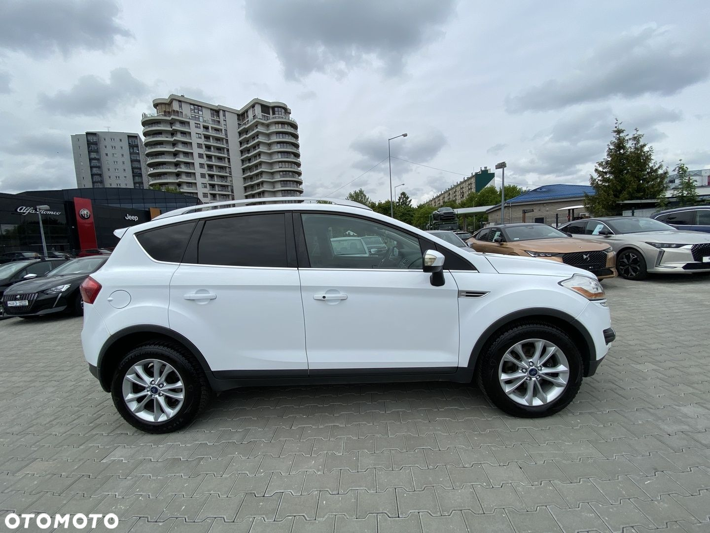 Ford Kuga 2.0 TDCi Titanium FWD - 4