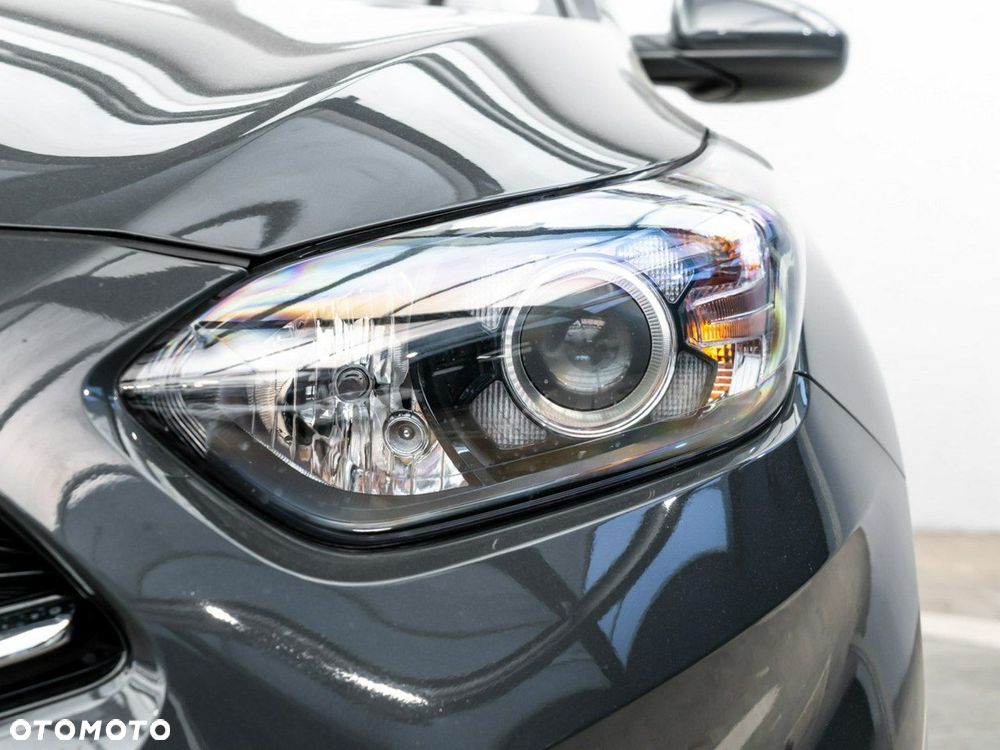 Kia Ceed 1.5 T-GDI M DCT - 11