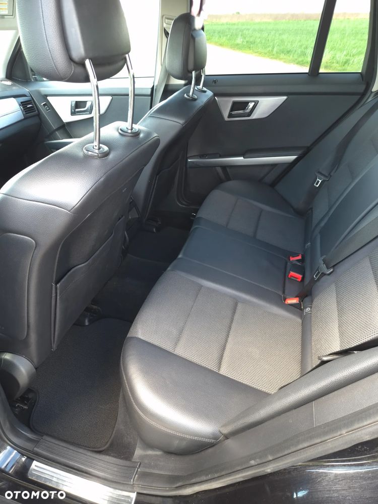 Mercedes-Benz GLK 220 CDI DPF 4Matic BlueEFFICIENCY 7G-TRONIC - 15