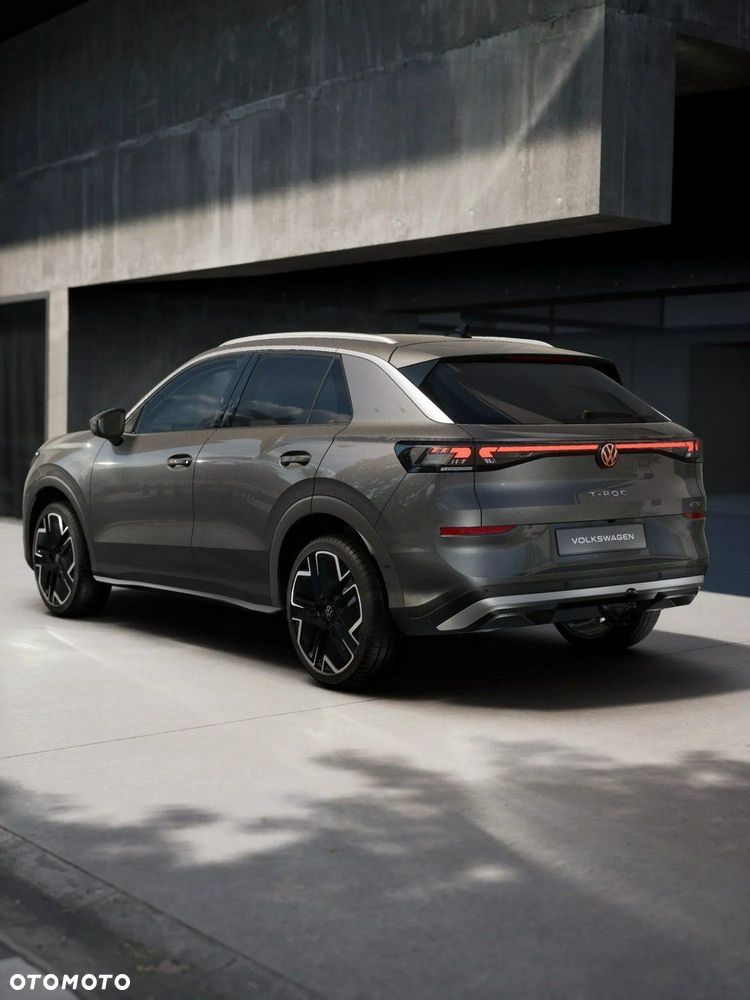 Volkswagen T-Roc - 11