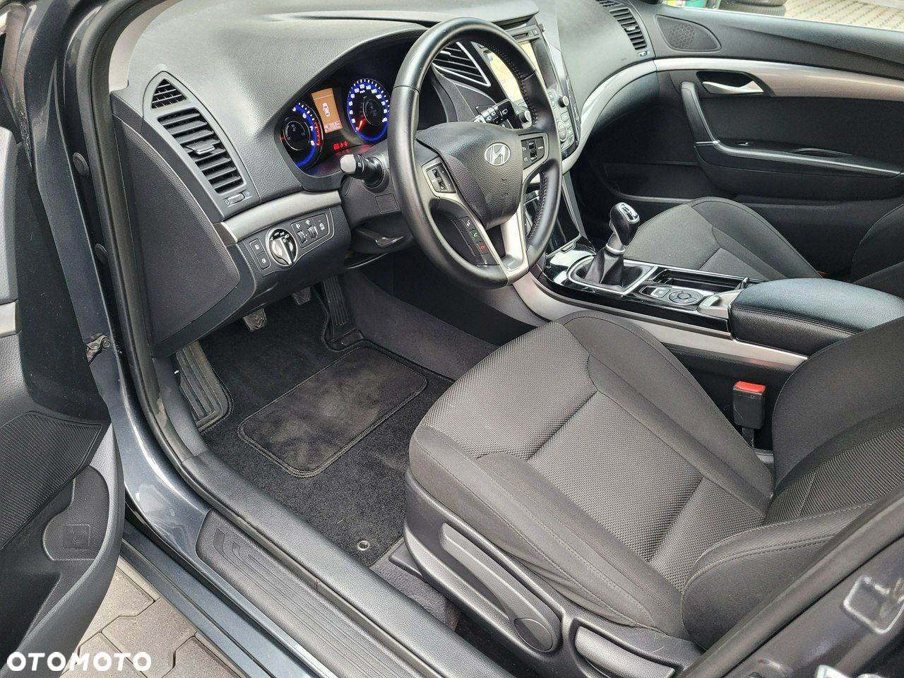 Hyundai i40 - 11