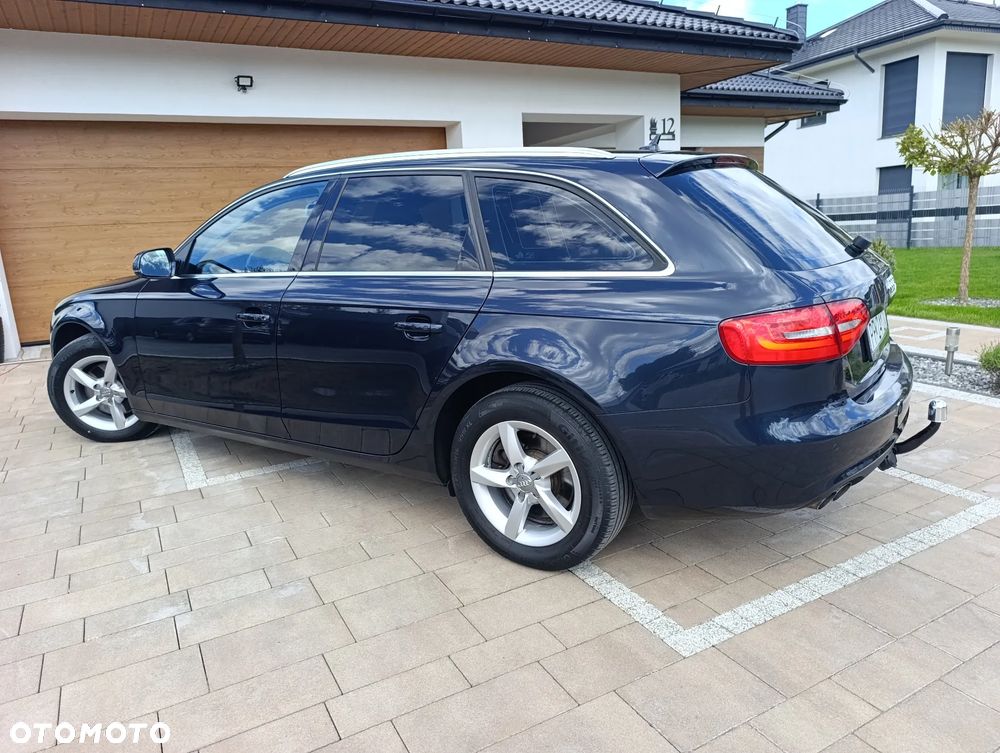 Audi A4 Avant - 9