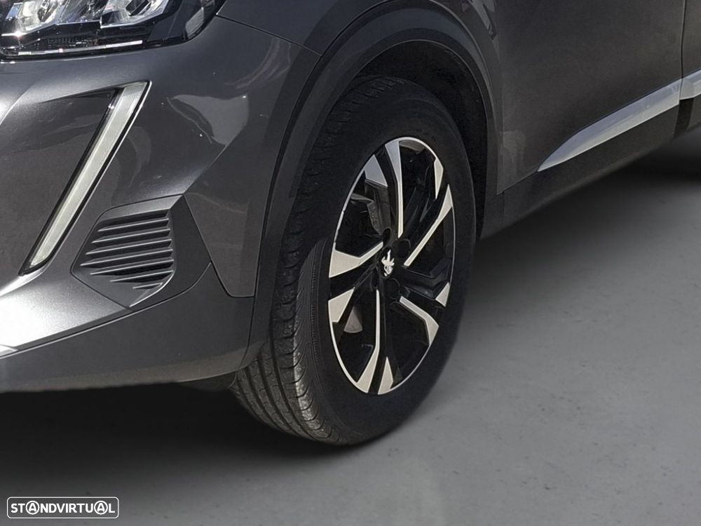 Peugeot 2008 1.2 PureTech Allure Pack - 4