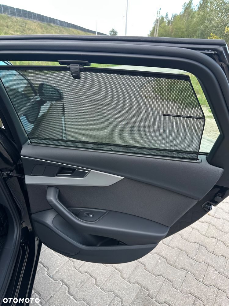 Audi A4 Avant 35 TFSI S tronic - 17