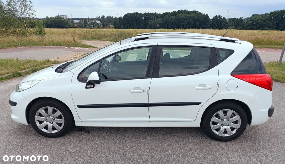 Peugeot 207 1.4 16V Presence - 7