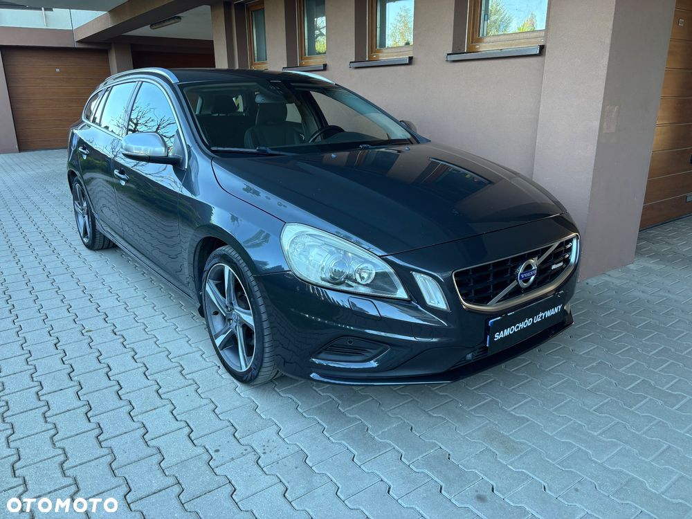 Volvo V60 D3 Geartronic R-Design - 10