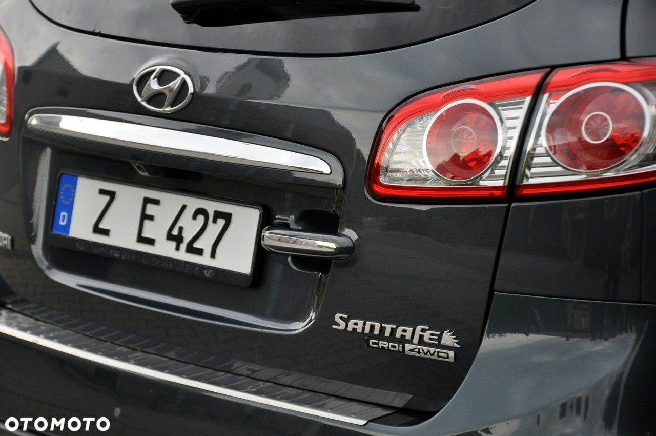 Hyundai Santa Fe - 16