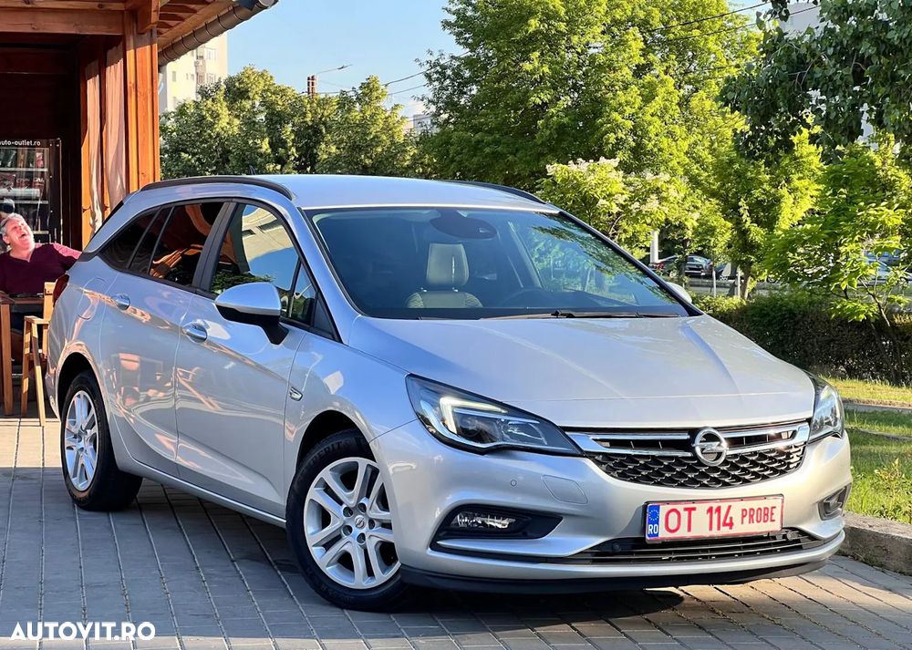 Opel Astra 1.6 D (CDTI) Start/Stop Innovation - 2
