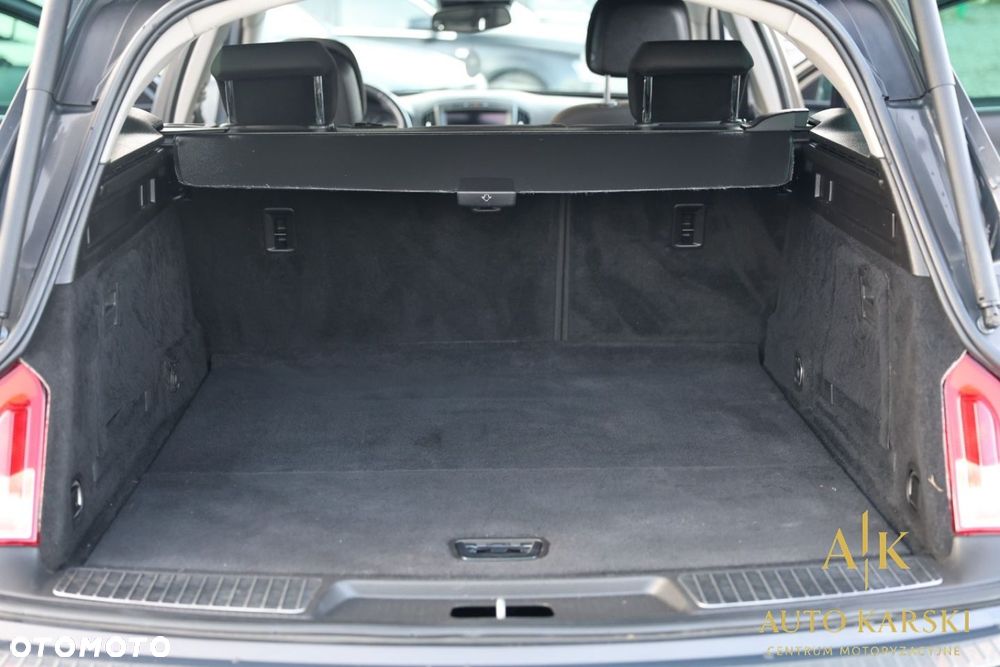 Opel Insignia - 19