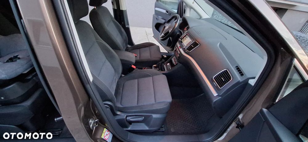 Volkswagen Sharan 2.0 TDI Highline - 15