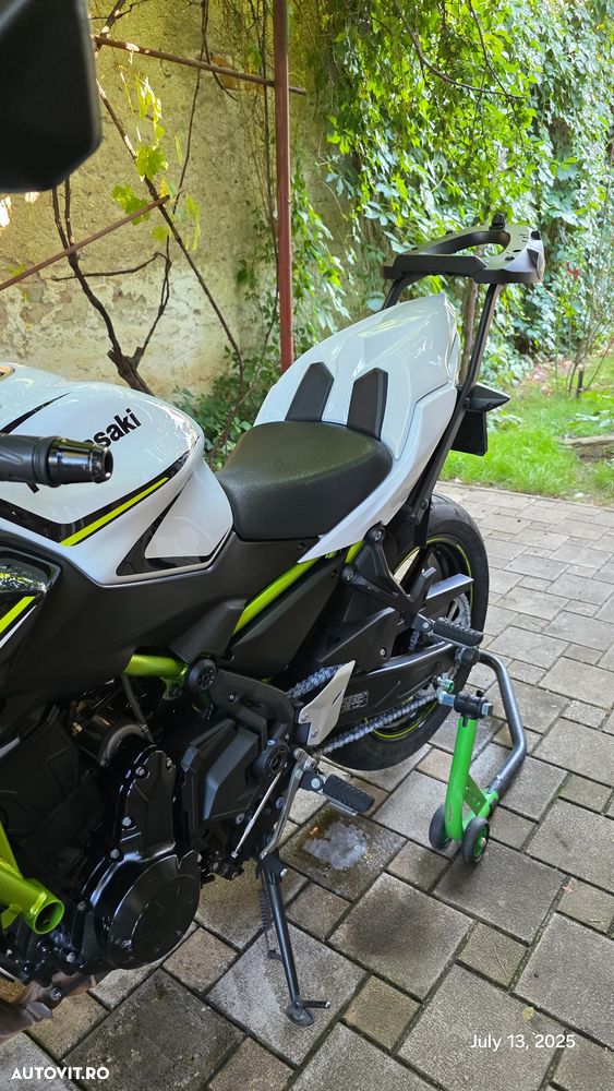 Kawasaki Z 650 - 5