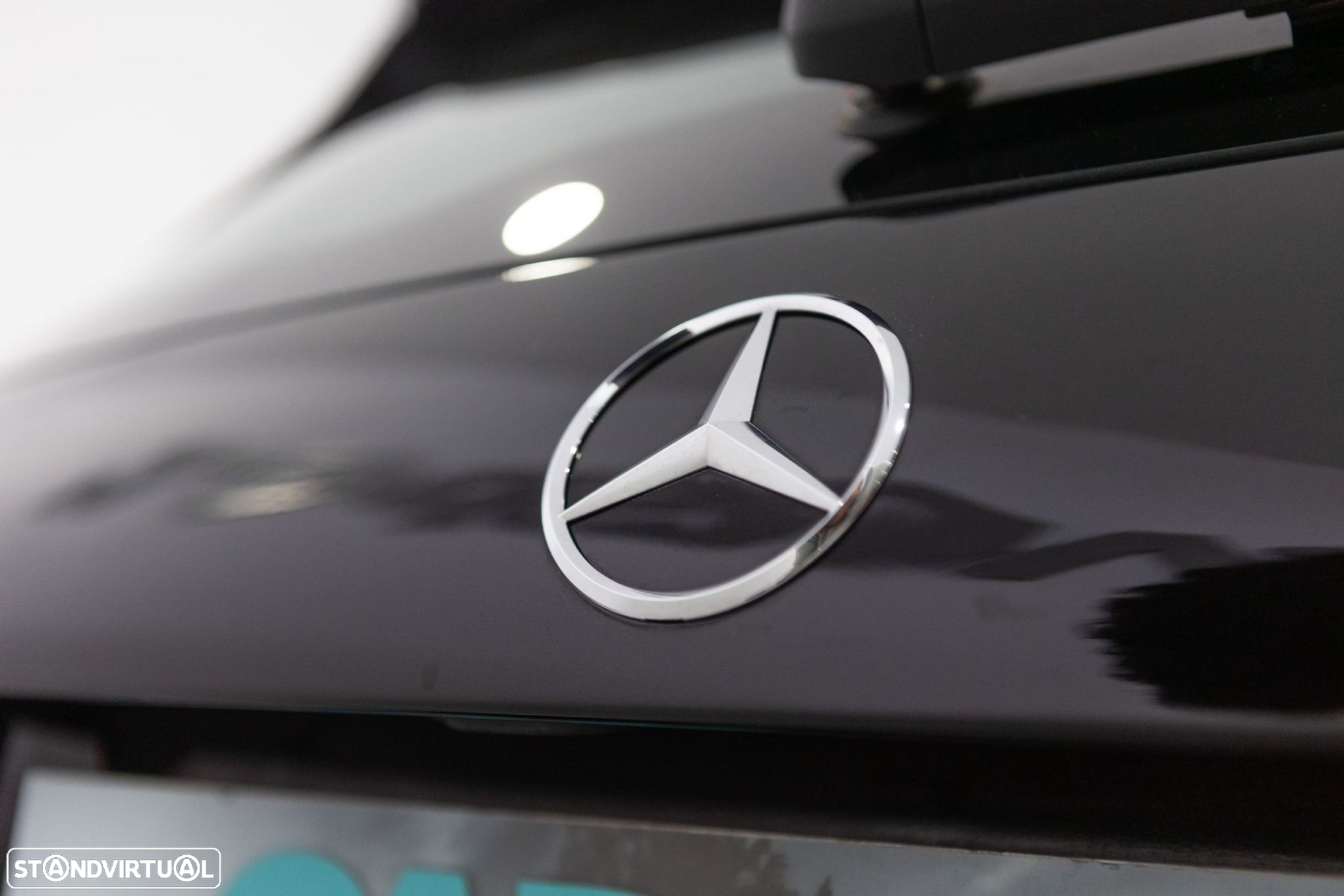 Mercedes-Benz A 180 7G-DCT Advanced AMG Line - 14