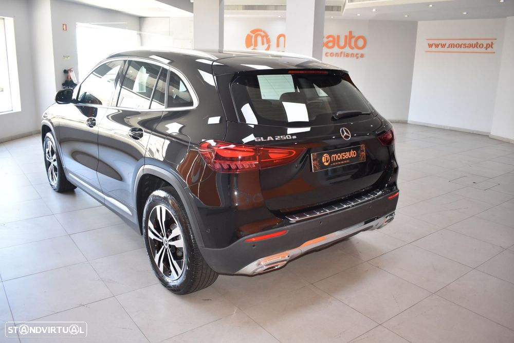 Mercedes-Benz GLA 250 - 10