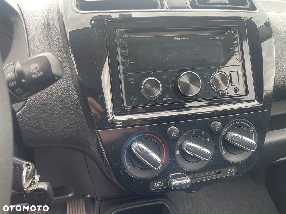 Mitsubishi Space Star 1.2 Spirit - 12