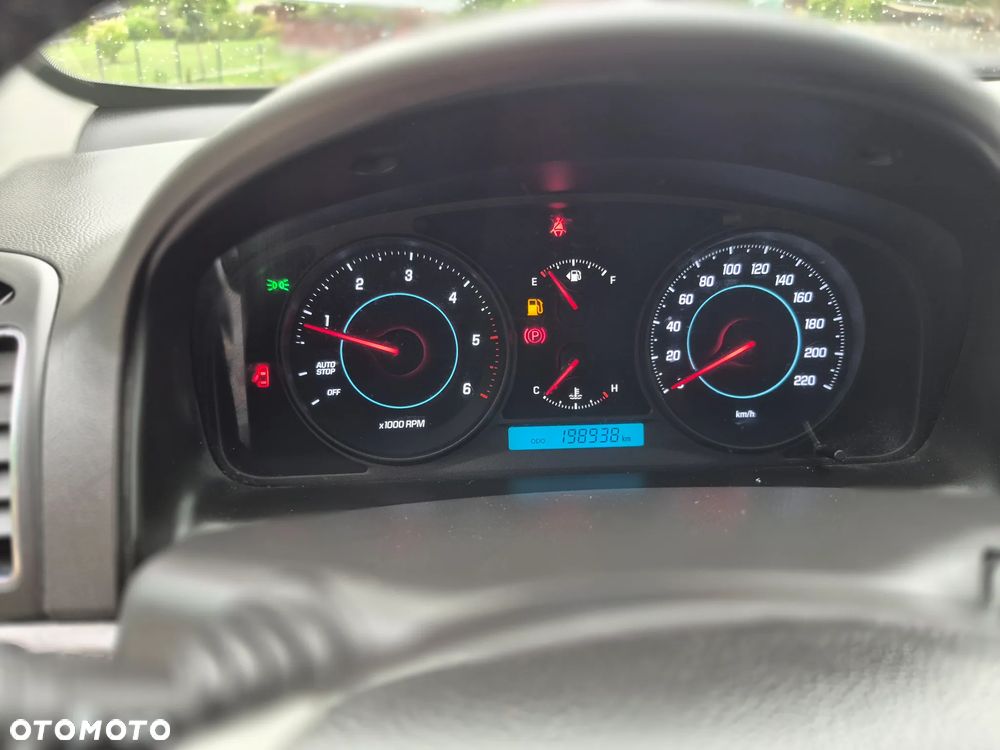 Chevrolet Captiva 2.2 D LT+ - 16