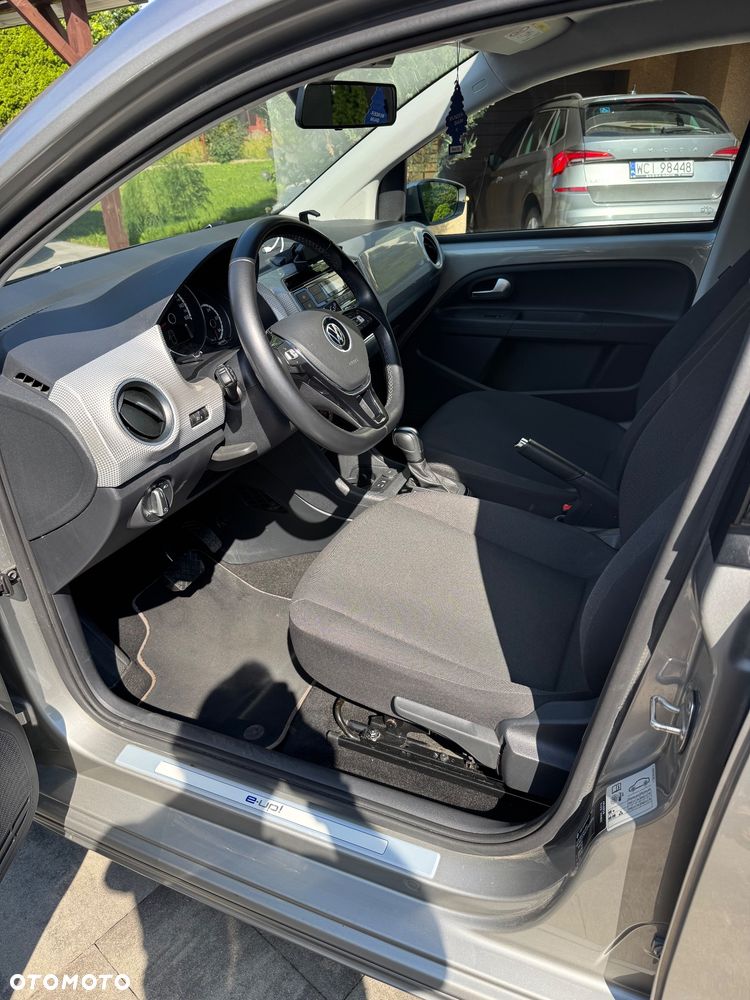 Volkswagen up! e-up - 3