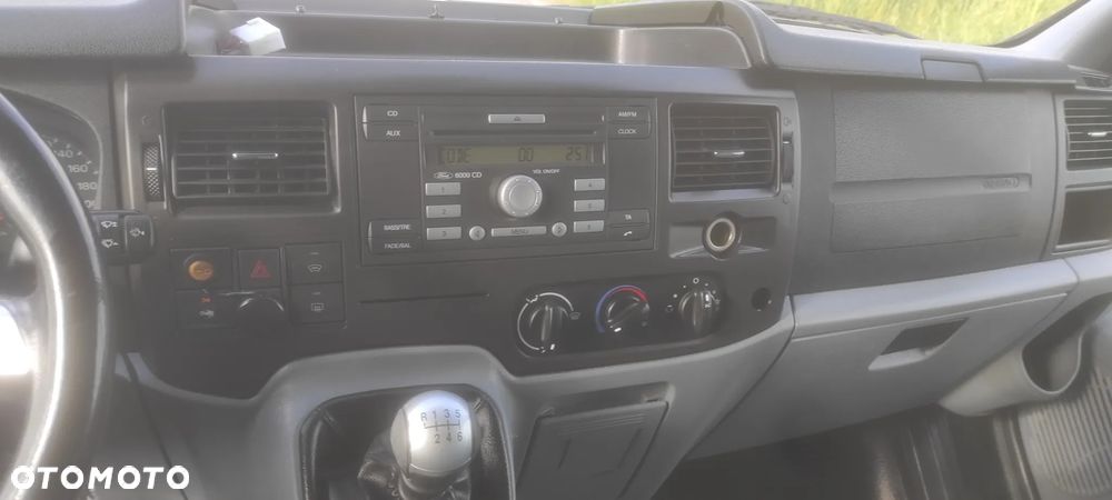 Ford TRANSIT NAPEND 4X4 POLSKI SALON 1 WŁASCICIEL BEZWYPADKOWY MAŁY PRZEBIEG - 10