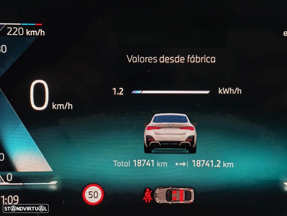 BMW i4 eDrive40 Pack Desportivo M Pro - 7