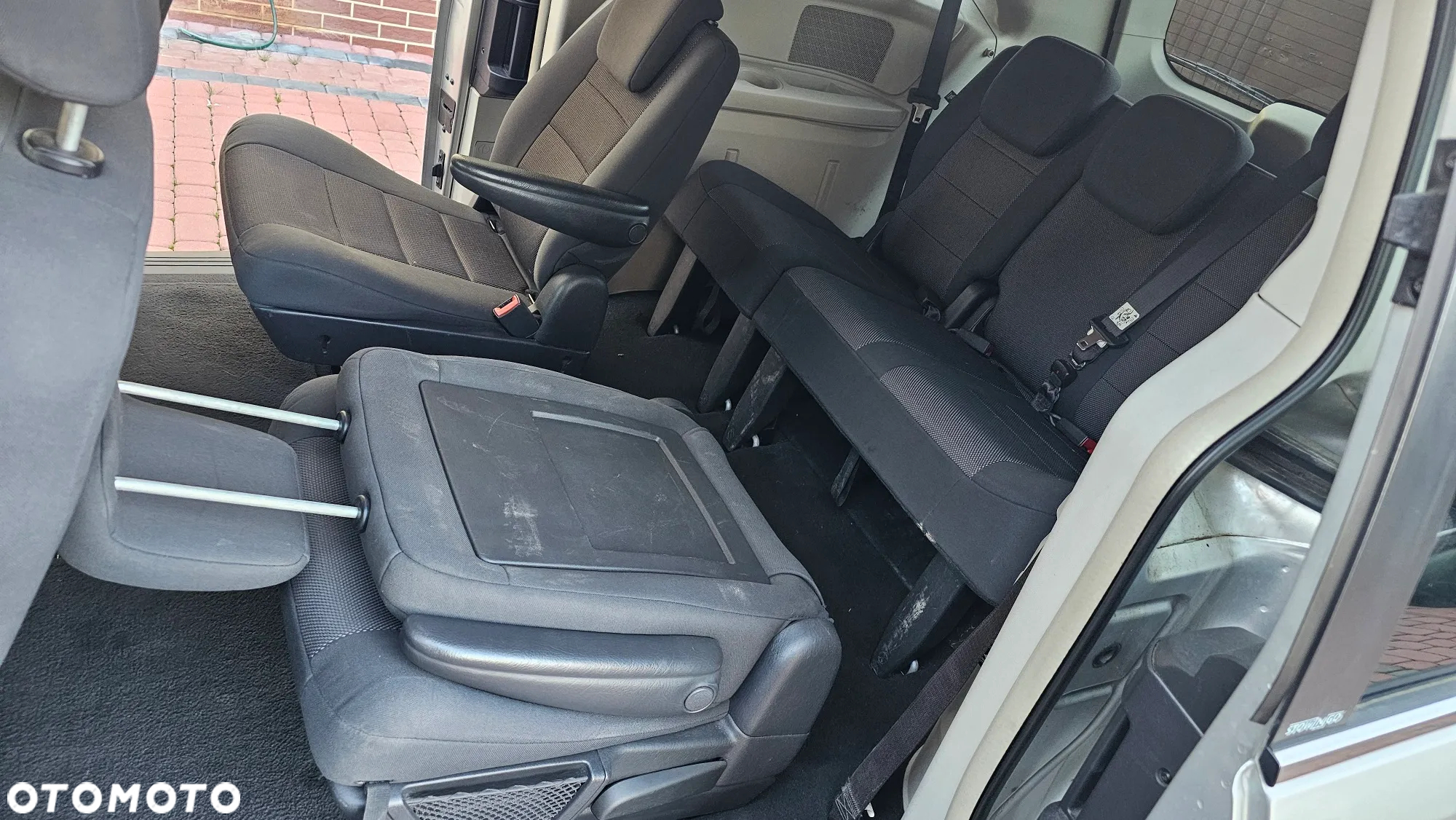 Chrysler Grand Voyager 2.8 CRD Touring - 30