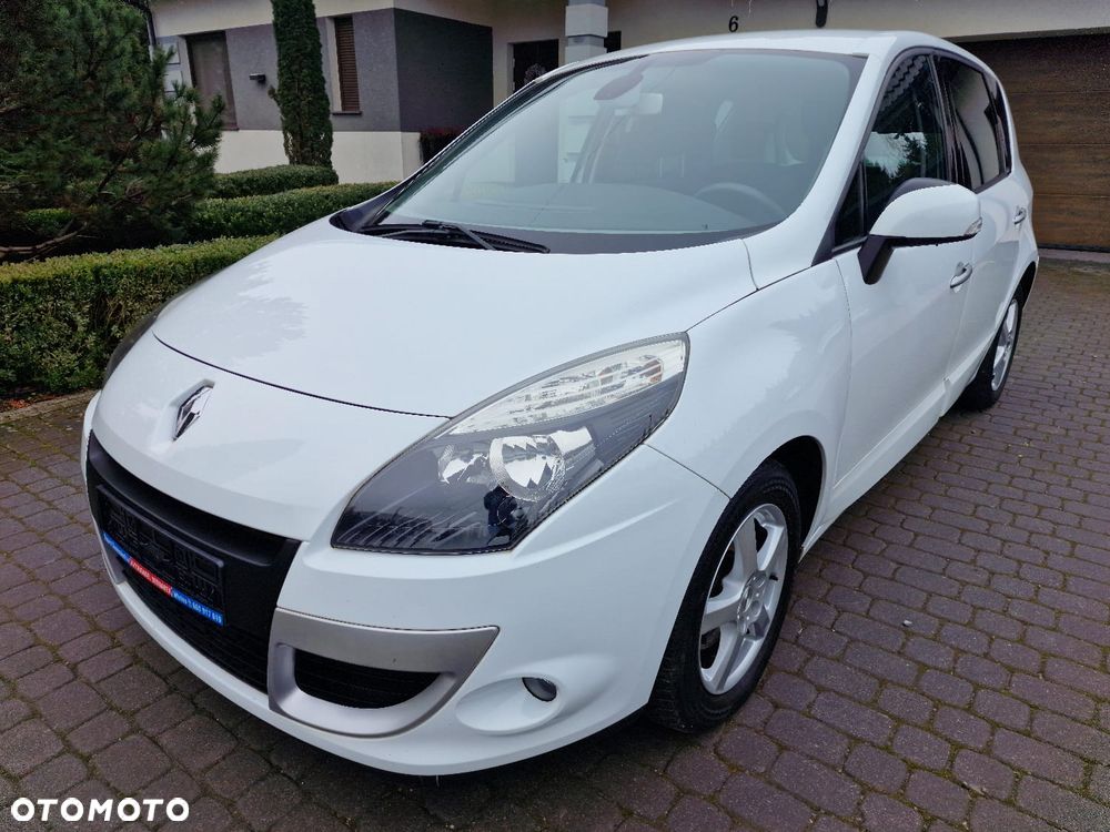 Renault Scenic TCe 130 Luxe - 12