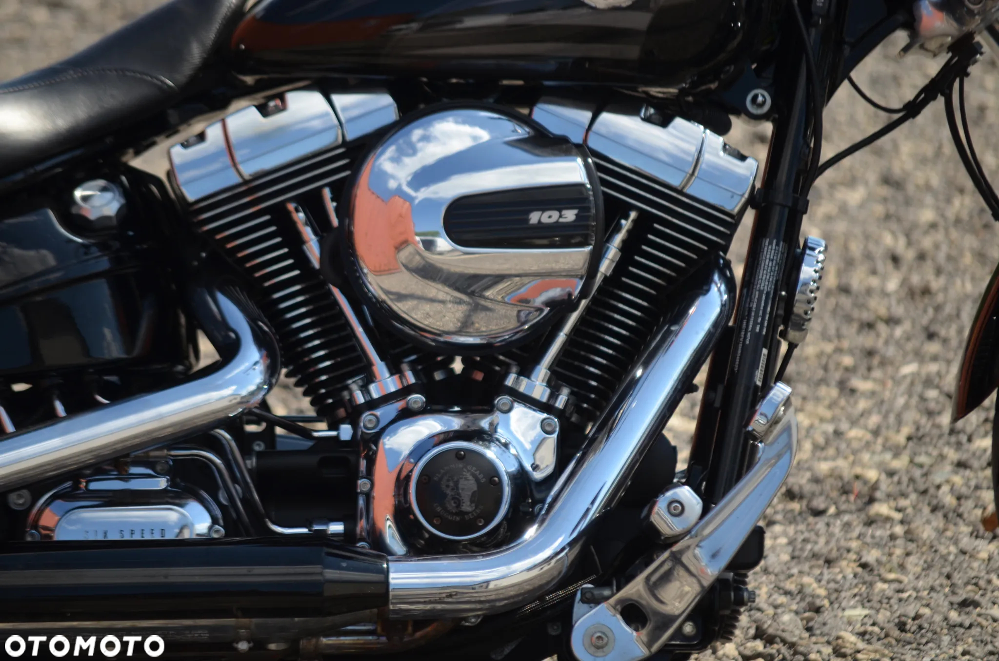 Harley-Davidson FXSB Breakout - 4