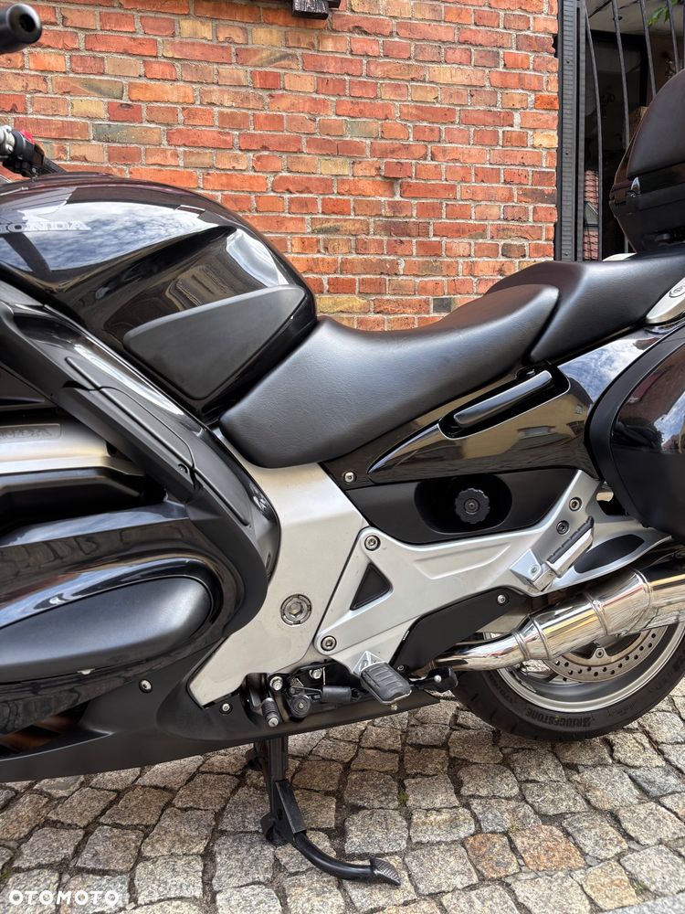 Honda ST - 21