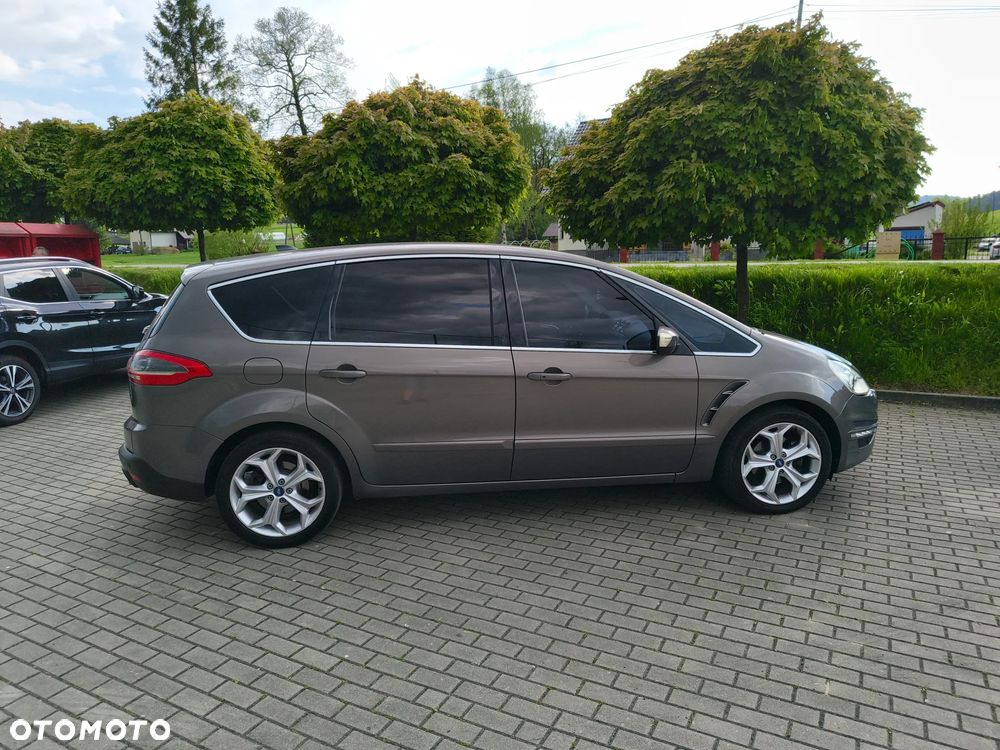 Ford S-Max - 10