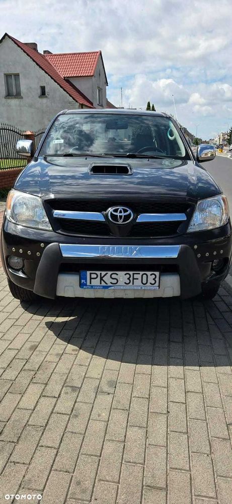 Toyota Hilux - 2