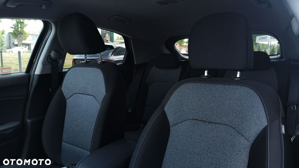 Kia XCeed - 14