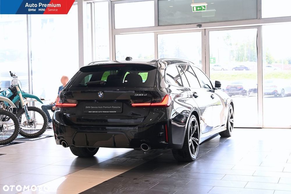 BMW Seria 3 318d mHEV M Sport - 18