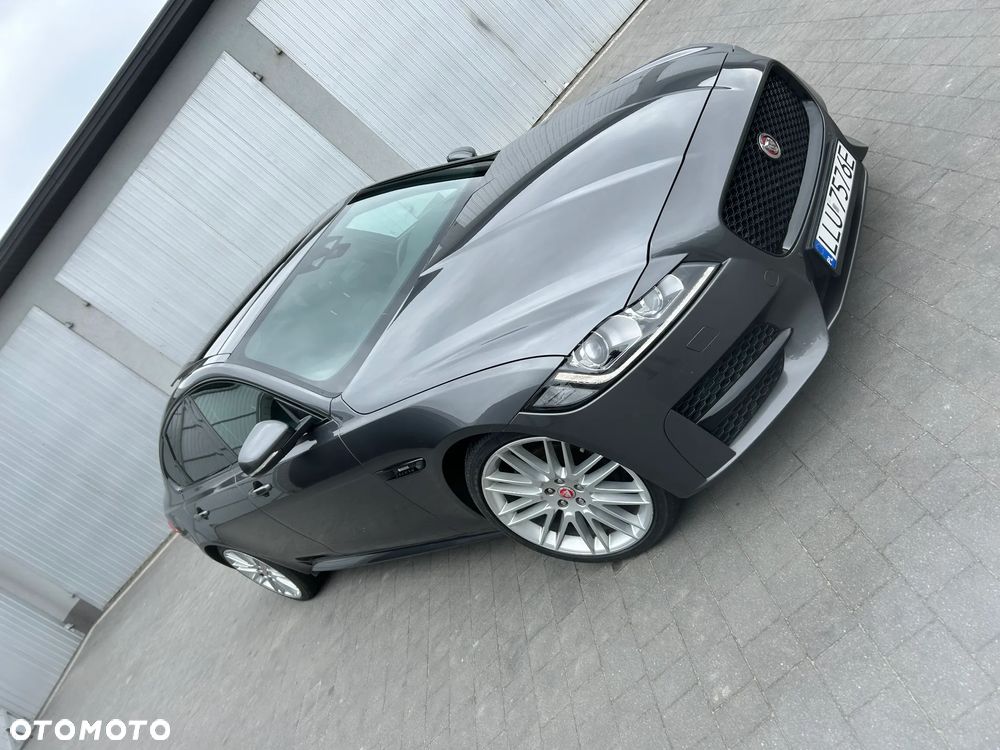 Jaguar XF 20d AWD R-Sport - 3
