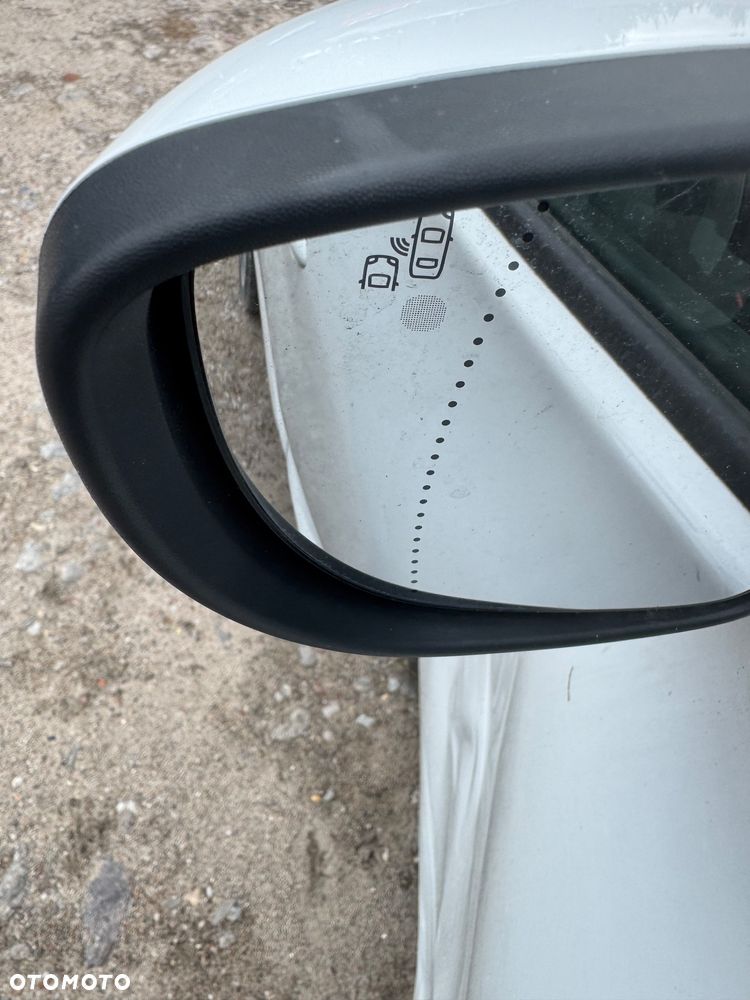 Renault Zoe - 9