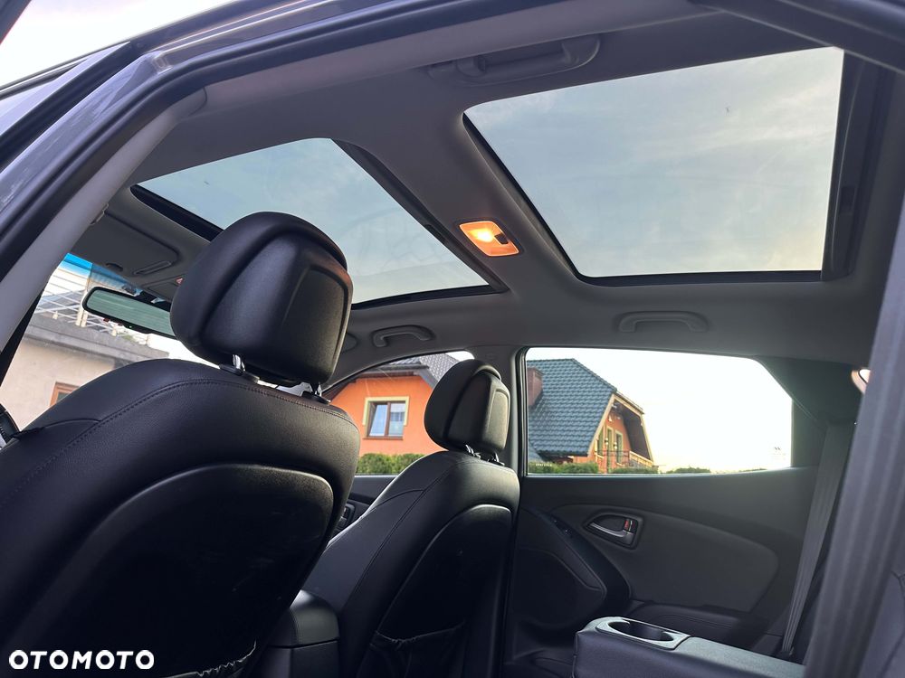 Hyundai ix35 2.0 CRDi 4WD Premium - 17