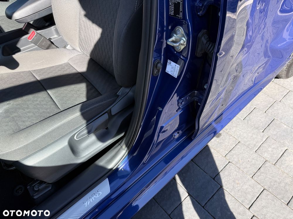 Toyota Yaris Hybrid 1.5 Executive - 14