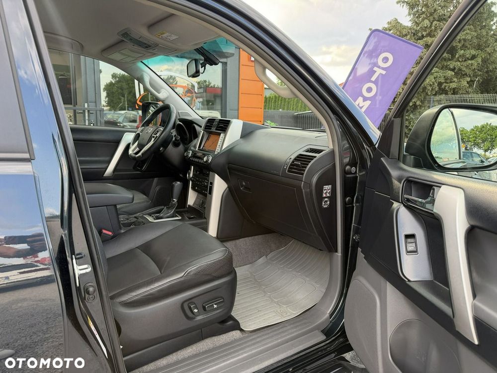 Toyota Land Cruiser LC 3.0 D-4D Executive - 27