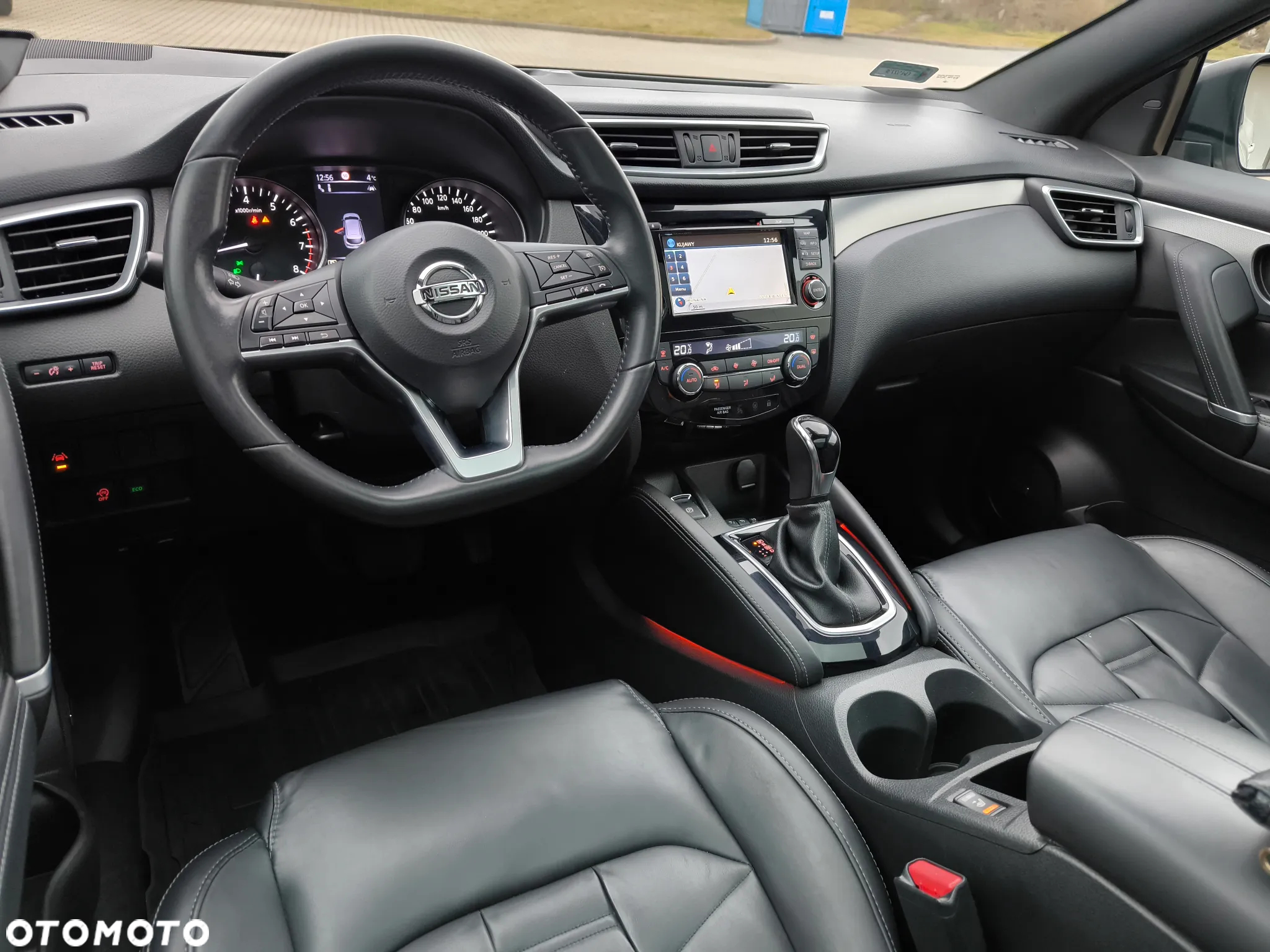 Nissan Qashqai - 12