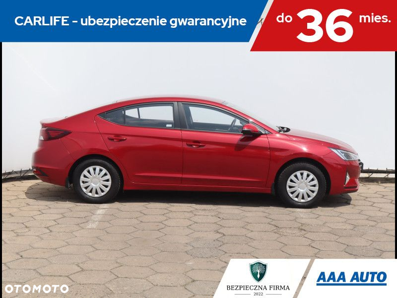 Hyundai Elantra - 7