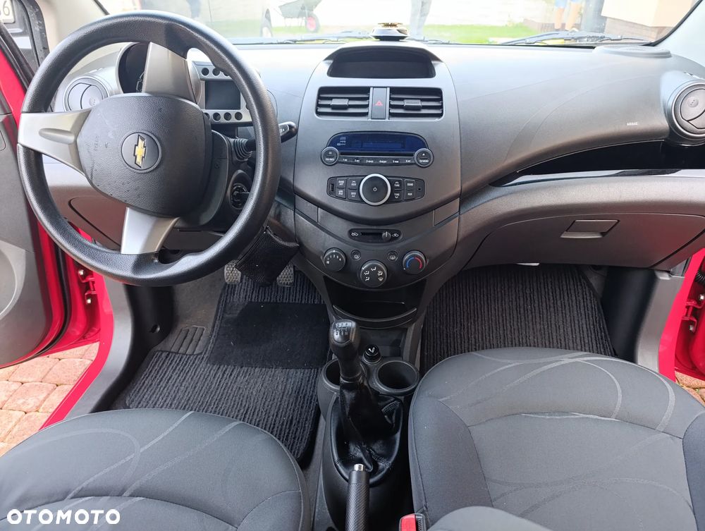 Chevrolet Spark 1.0 LS - 12