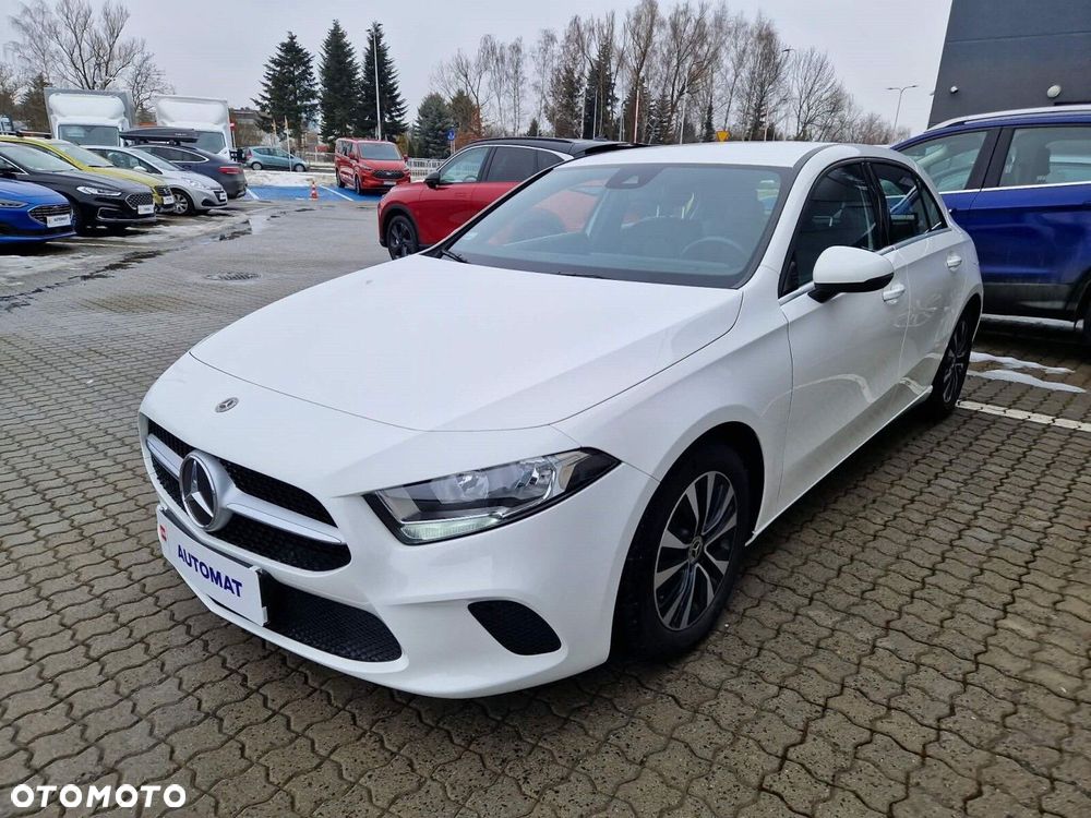 Mercedes-Benz Klasa A 180 Style 7G-DCT - 4