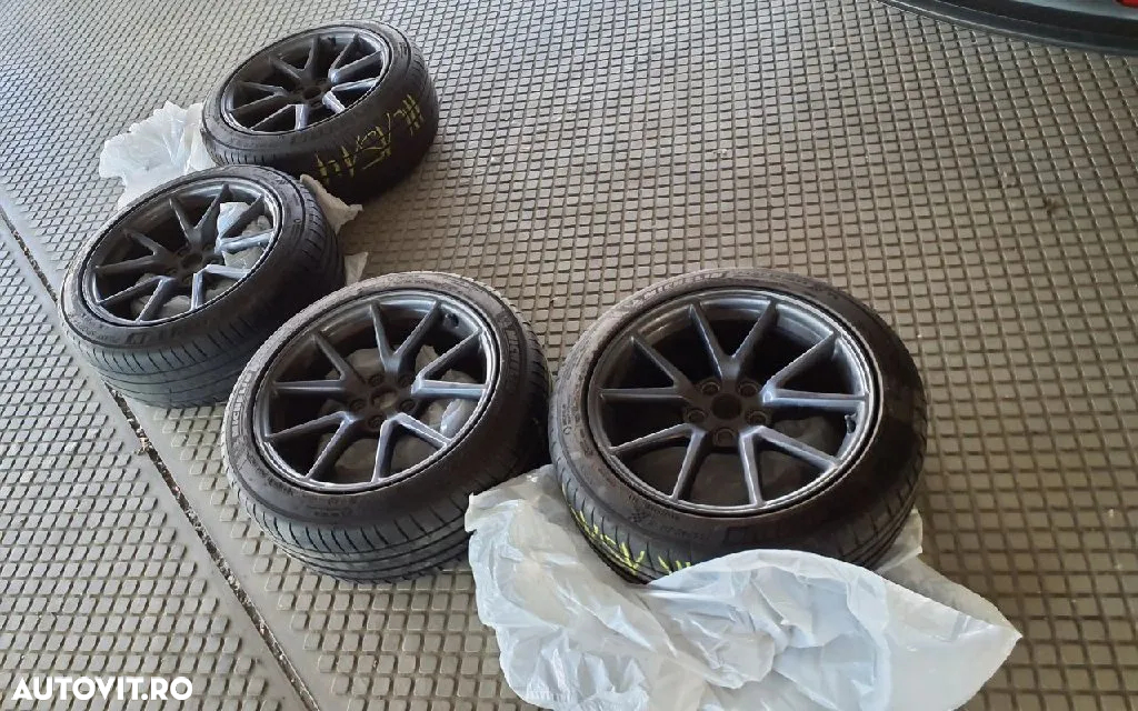 Tesla Model 3 Langstreckenbatterie Allradantrieb Dual Motor - 14