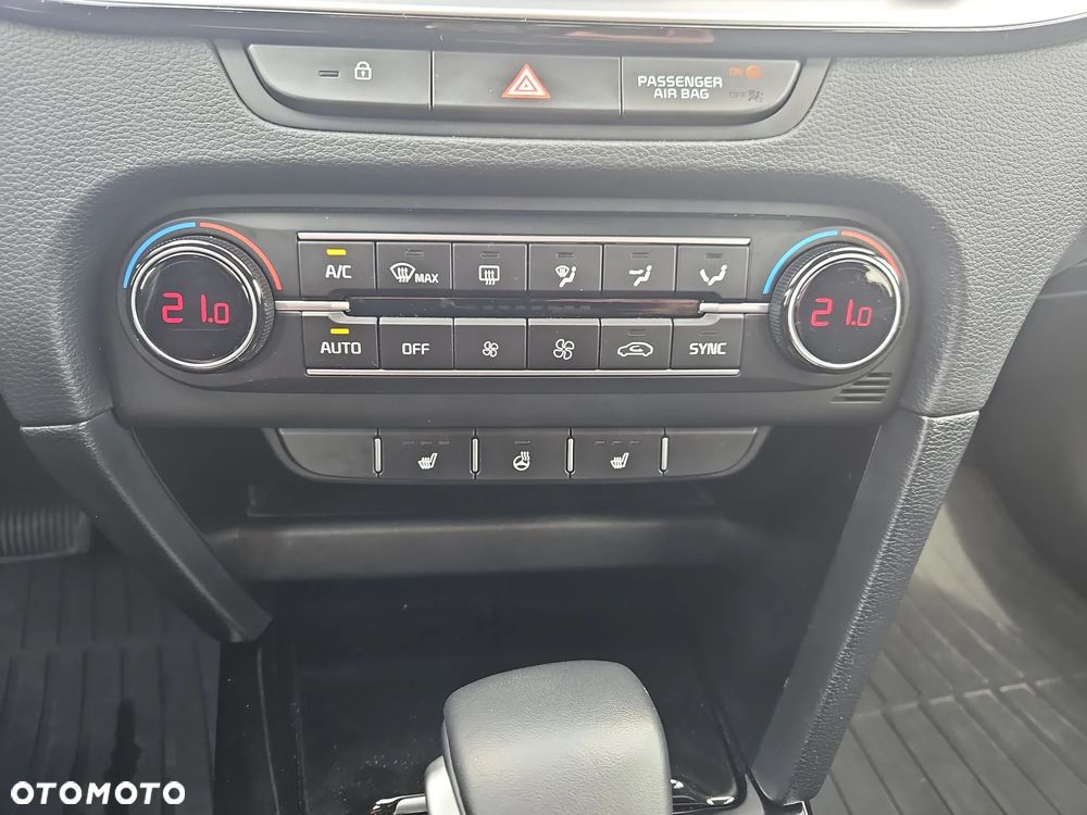 Kia XCeed 1.5 T-GDI L DCT - 12