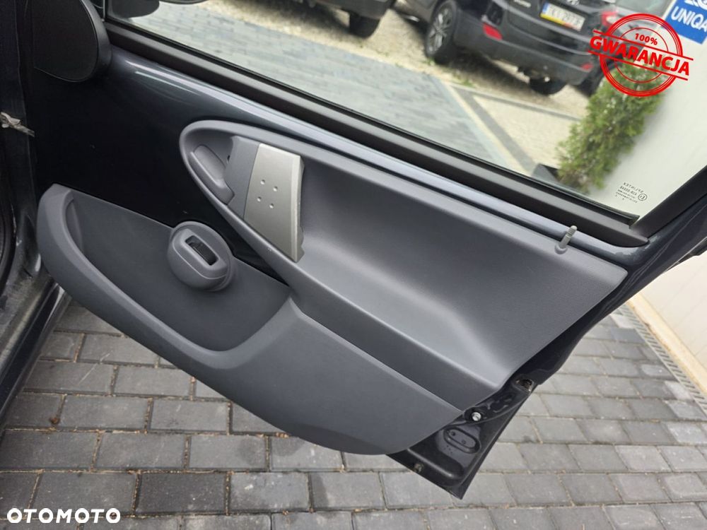 Toyota Aygo - 32
