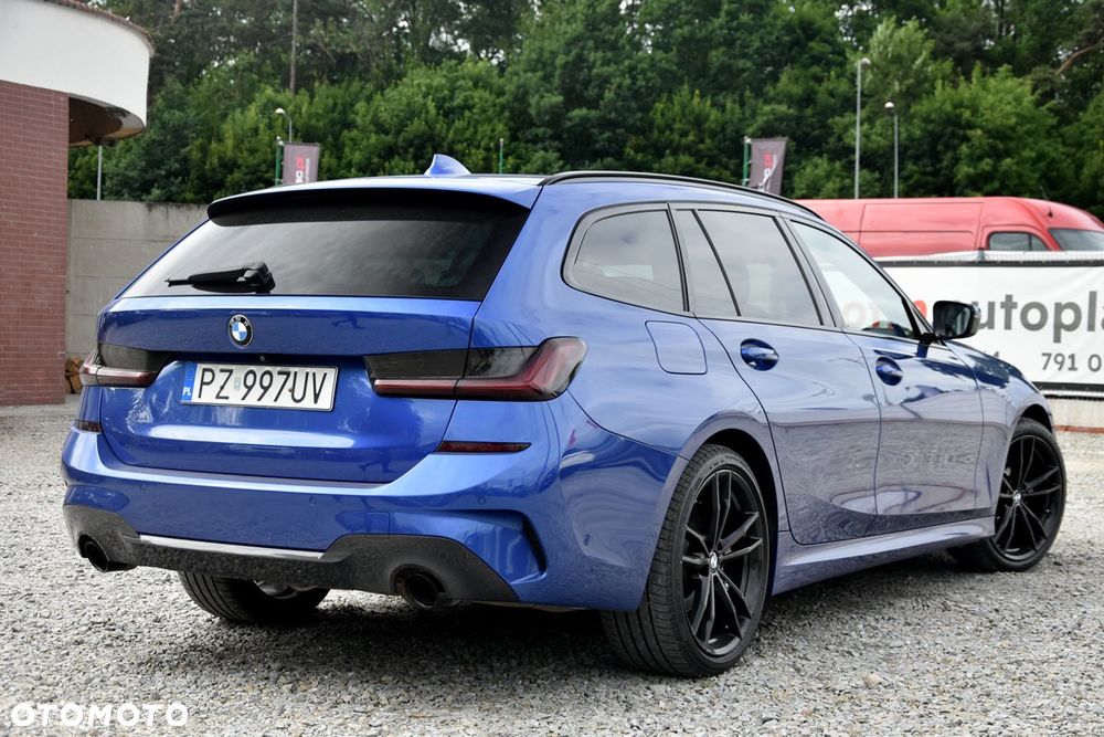 BMW Seria 3 320d xDrive M Sport sport - 21