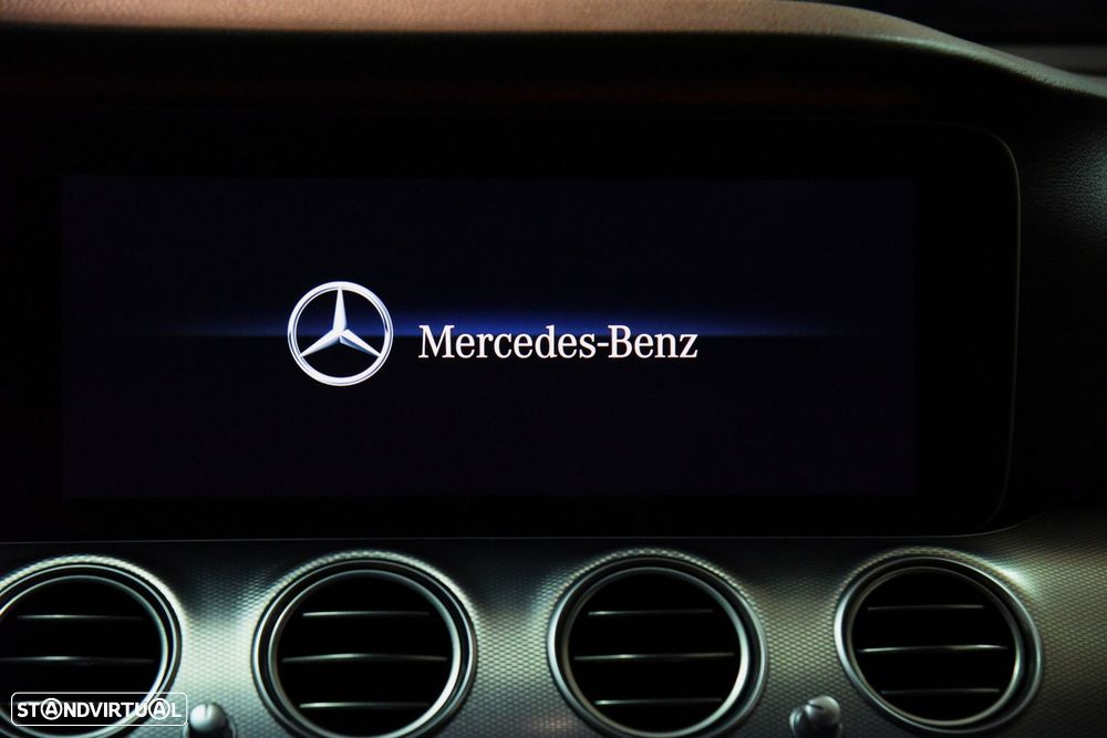 Mercedes-Benz E 300 de Avantgarde - 24