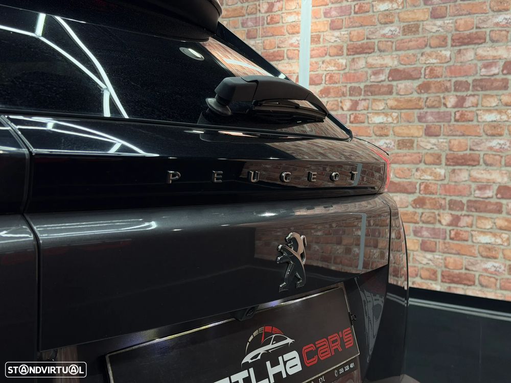 Peugeot 2008 PureTech 100 Allure - 6