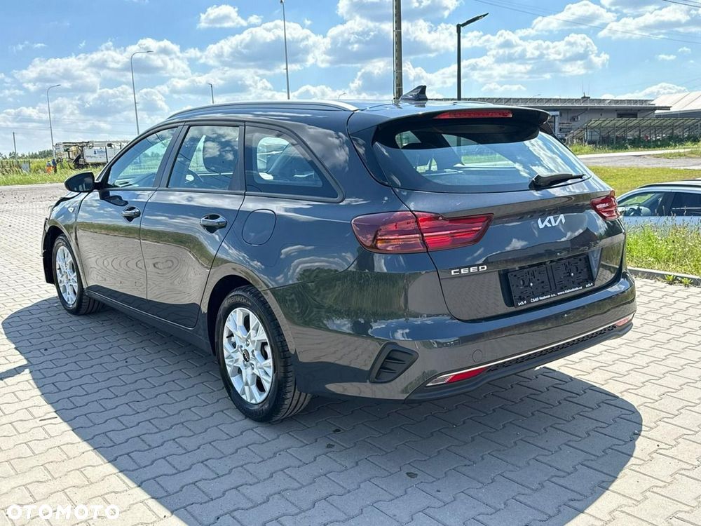Kia Ceed 1.5 T-GDI Business Line - 3
