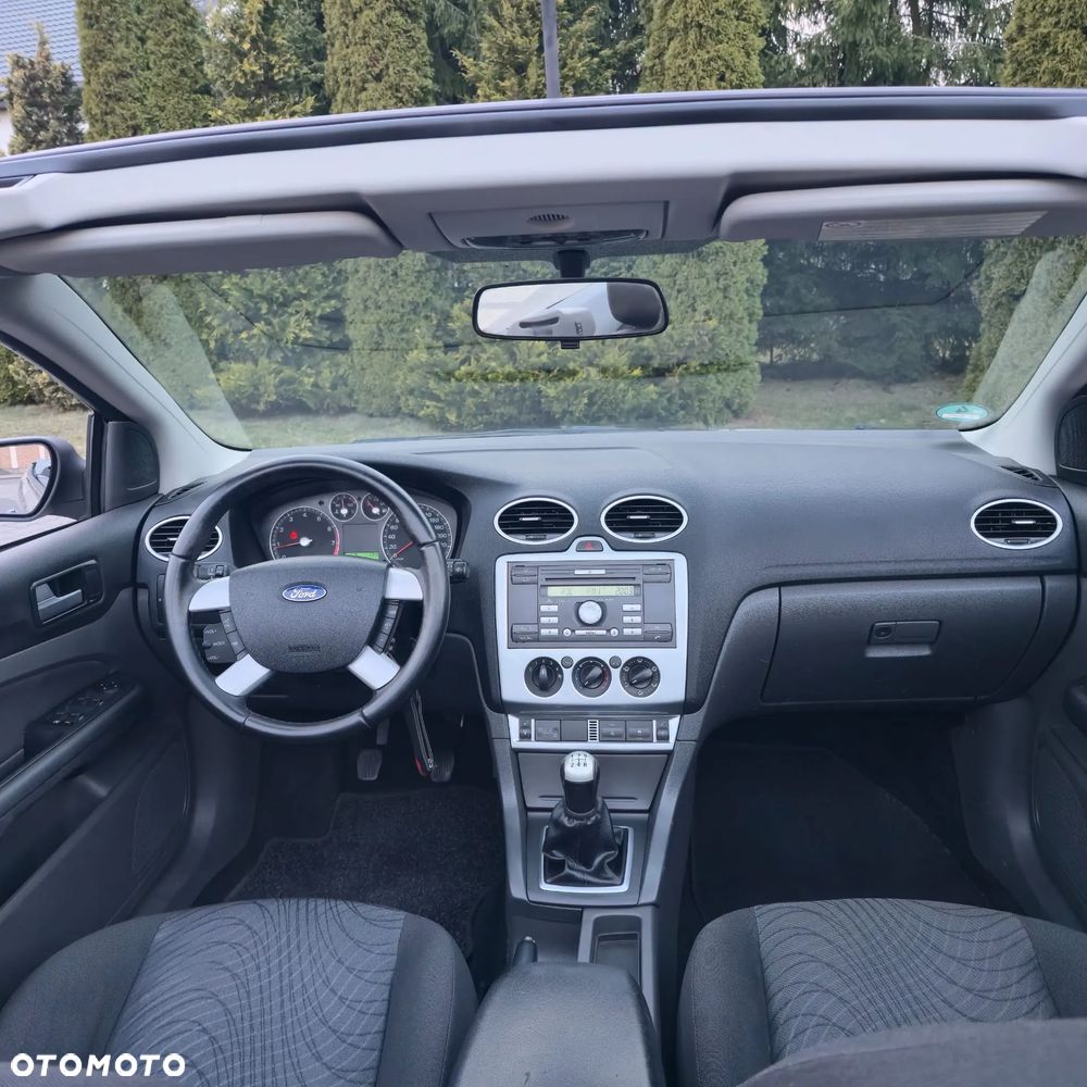 Ford Focus 1.6 16V Fun X - 36