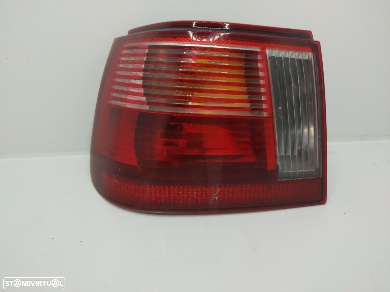 Farolim Stop Esq Seat Ibiza Ii (6K1) - 2