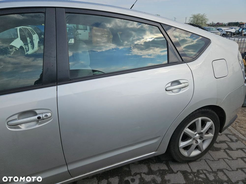 Drzwi lewe prawe przednie tylne tył Toyota Prius II 2005r lak. 1C0 - 3